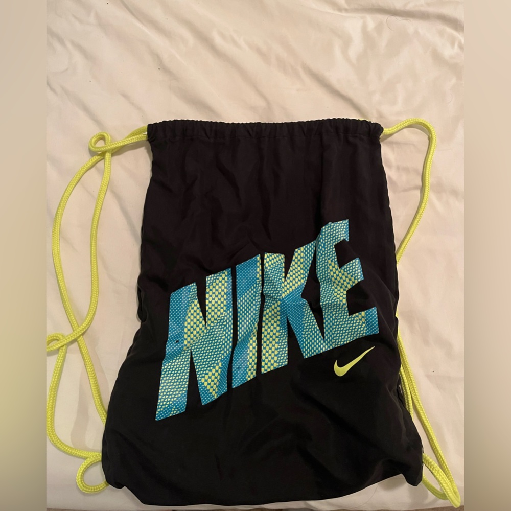 Nike Neon Green and Black String Bag for Gym